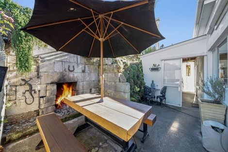 Photo of property in 1 Jessop Street, South Hill, Oamaru, 9400