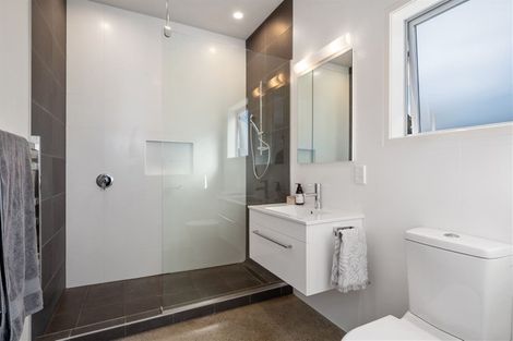 Photo of property in 11 Coprosma Close, Papamoa Beach, Papamoa, 3118