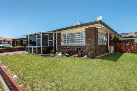Photo of property in 10 Pacific Avenue, Mount Maunganui, 3116