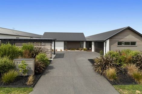 Photo of property in 71 Lynley Park Drive, Omokoroa, 3114