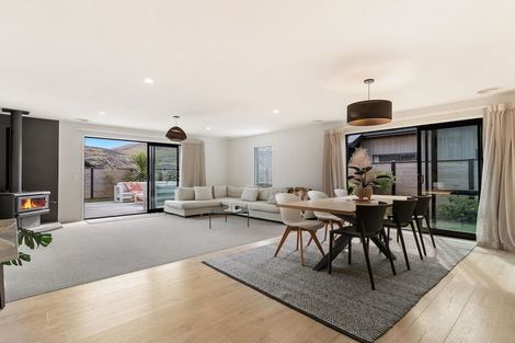 Photo of property in 13 Wheat Street, Jacks Point, Queenstown, 9371
