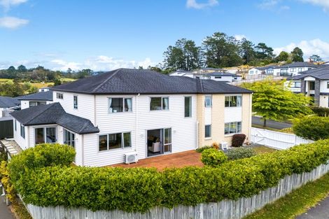 Photo of property in 30 Korihi Drive, Swanson, Auckland, 0614