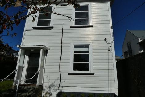 Photo of property in 32-34 Majoribanks Street, Mount Victoria, Wellington, 6011