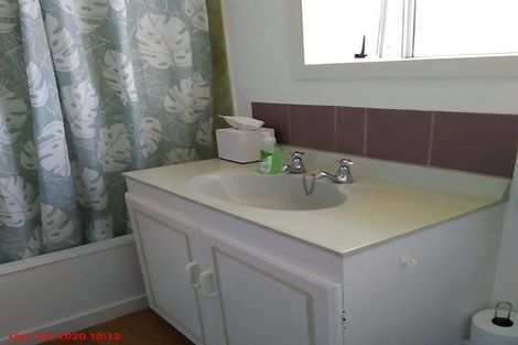 Photo of property in 19 Cologne Street, Martinborough, 5711