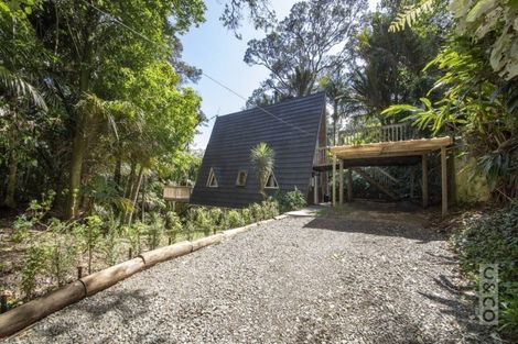 Photo of property in 123 Motutara Road, Muriwai, Waimauku, 0881