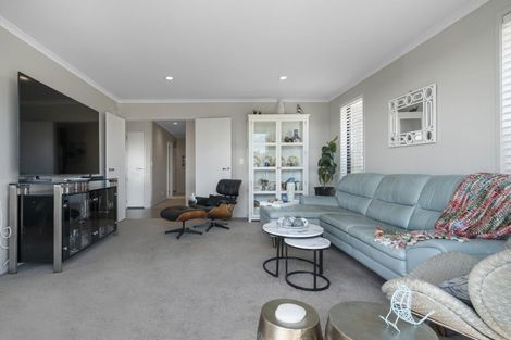 Photo of property in 1 Matariki View, Welcome Bay, Tauranga, 3112