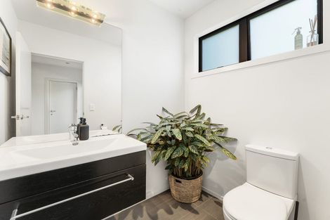 Photo of property in 144 Third Avenue, Tauranga, 3110