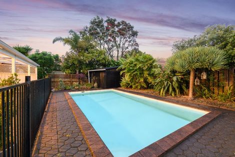 Photo of property in 5 Tatyana Place, Massey, Auckland, 0614