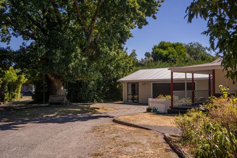 Photo of property in 247 Belvedere Road, Carterton, 5713