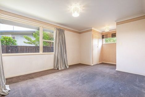 Photo of property in 12 Wigan Place, Hokowhitu, Palmerston North, 4410