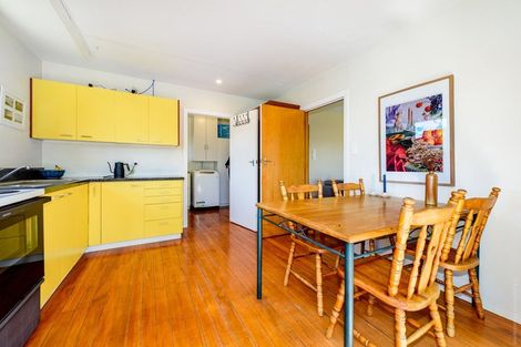 Photo of property in 28 Sandra Street, South New Brighton, Christchurch, 8062