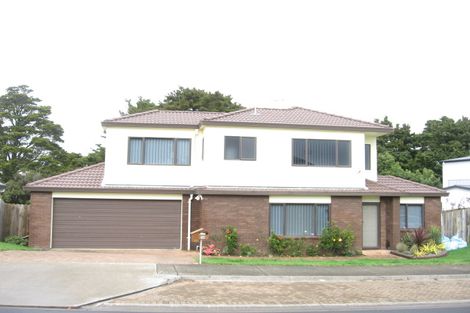 Photo of property in 14 Kumar Place, The Gardens, Auckland, 2105