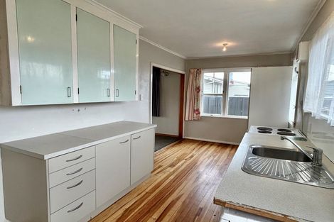 Photo of property in 127 Taradale Road, Onekawa, Napier, 4110