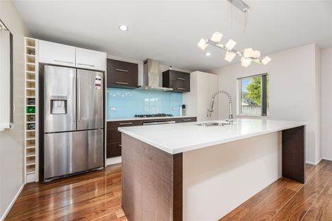 Photo of property in 1c Babich Road, Henderson Valley, Auckland, 0614