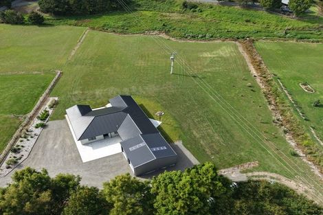 Photo of property in 566 Kara Road, Maungatapere, 0179