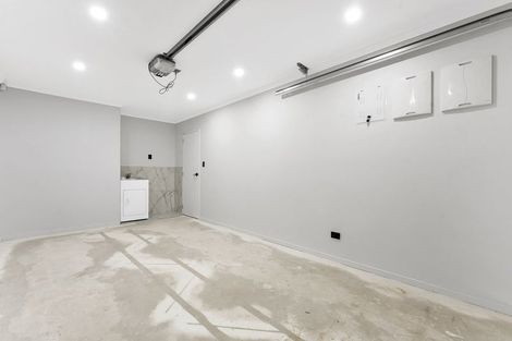 Photo of property in 149b Bucklands Beach Road, Bucklands Beach, Auckland, 2012