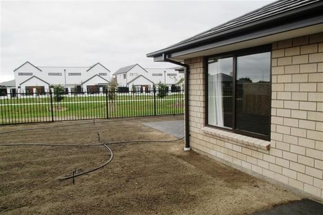 Photo of property in 8 Derek Anderson Place, Halswell, Christchurch, 8025