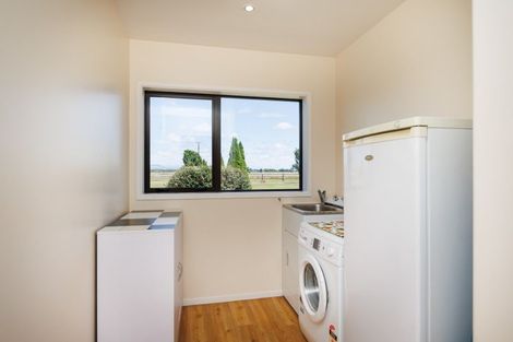 Photo of property in 1078 Roberts Line, Bunnythorpe, Palmerston North, 4478