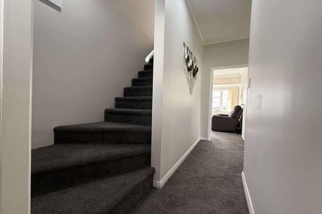 Photo of property in 353 Waiwhetu Road, Fairfield, Lower Hutt, 5011