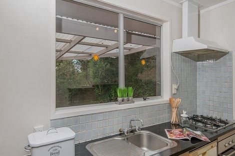 Photo of property in 9 Tangelo Place, Bucklands Beach, Auckland, 2012