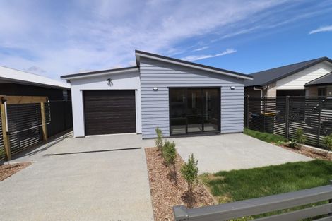 Photo of property in 28 Karearea Avenue, Kenepuru, Porirua, 5022