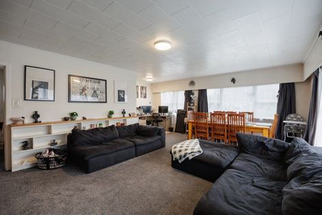 Photo of property in 96 Flaxmere Avenue, Flaxmere, Hastings, 4120