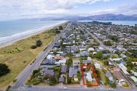Photo of property in 17 Tovey Street, New Brighton, Christchurch, 8061