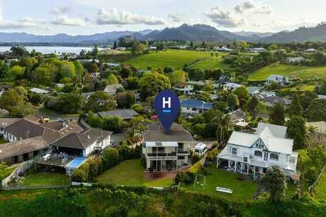 Photo of property in 16 Pohutukawa Drive, Athenree, Katikati, 3177