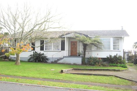 Photo of property in 9 Solo Place, Manurewa, Auckland, 2102