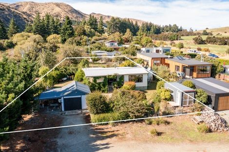 Photo of property in 18 Denniston Road, John Creek, Wanaka, 9382