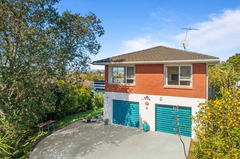 Photo of property in 13 Mcdowell Crescent, Hillcrest, Auckland, 0627