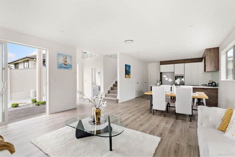 Photo of property in 25a Tudor Road, Henderson, Auckland, 0610