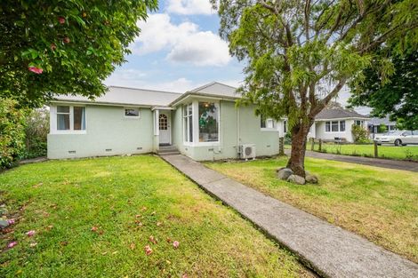 Photo of property in 35 Routley Crescent, Elderslea, Upper Hutt, 5018