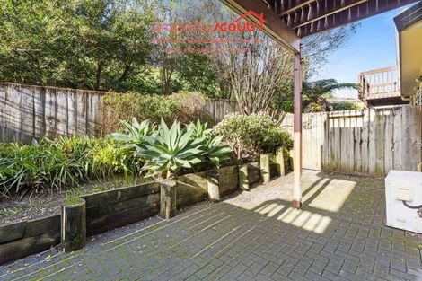 Photo of property in 9/6 Sunnydale Place, Oteha, Auckland, 0632