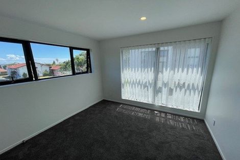 Photo of property in 8/14 Williamson Avenue, Belmont, Auckland, 0622