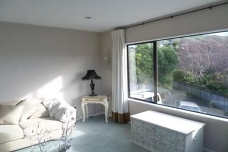 Photo of property in 16 Ellwood Place, Churton Park, Wellington, 6037