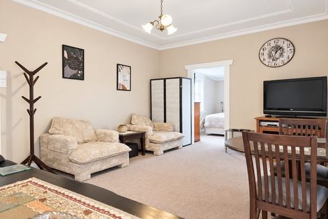 Photo of property in 27 Ngamotu Road, Moturoa, New Plymouth, 4310