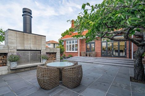 Photo of property in 15 Ings Avenue, Saint Clair, Dunedin, 9012