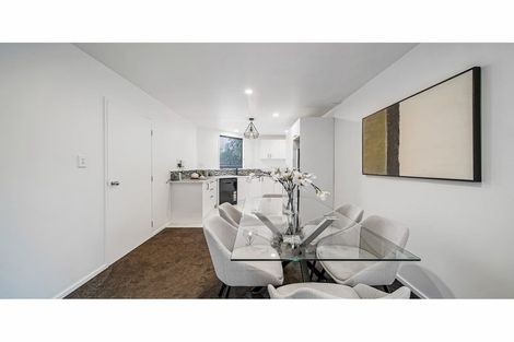 Photo of property in 66 Strickland Street, Sydenham, Christchurch, 8023