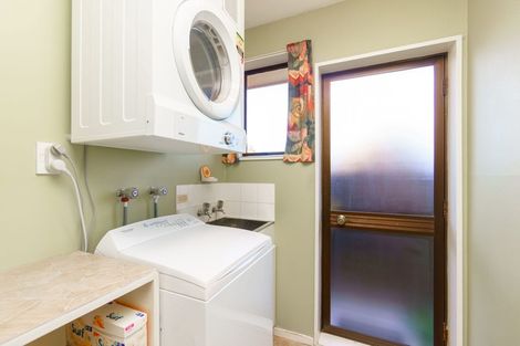 Photo of property in 2/127 Reynolds Avenue, Bishopdale, Christchurch, 8053