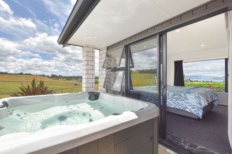 Photo of property in 66 Todd Duncan Drive, Hamurana, Rotorua, 3096