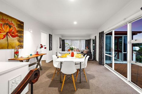 Photo of property in 70 Duncansby Road, Stanmore Bay, Whangaparaoa, 0932