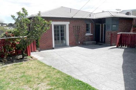 Photo of property in 44 Tio Tio Road, Miramar, Wellington, 6022