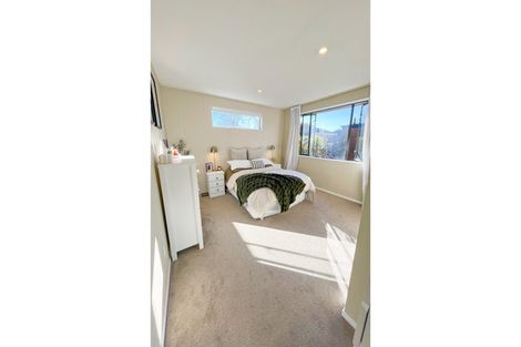 Photo of property in 3/118a Sawyers Arms Road, Northcote, Christchurch, 8052
