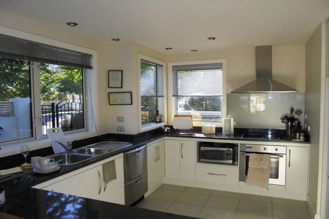 Photo of property in 92a Halifax Street East, The Wood, Nelson, 7010