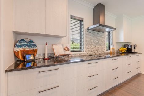 Photo of property in 5e Johnson Street, Waipawa, 4210