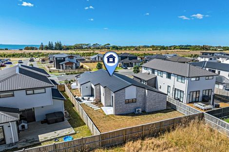 Photo of property in 15 Kaitiaki Drive, Clarks Beach, 2122