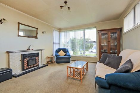 Photo of property in 221 Sunnybank Crescent, Camberley, Hastings, 4120