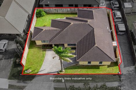 Photo of property in 8 Gilford Place, East Tamaki Heights, Auckland, 2016