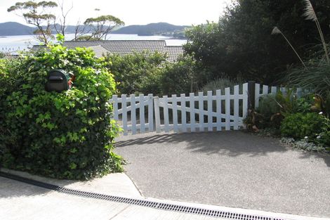 Photo of property in 4 Reotahi Road, Whangarei Heads, Whangarei, 0174